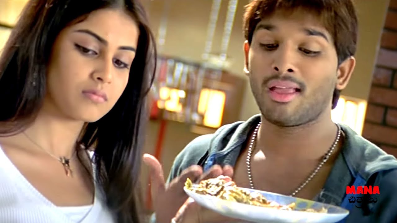 ఈ దోస కుక్కలు కూడా తినవు | Allu Arjun And Genelia | @ManaChitraalu