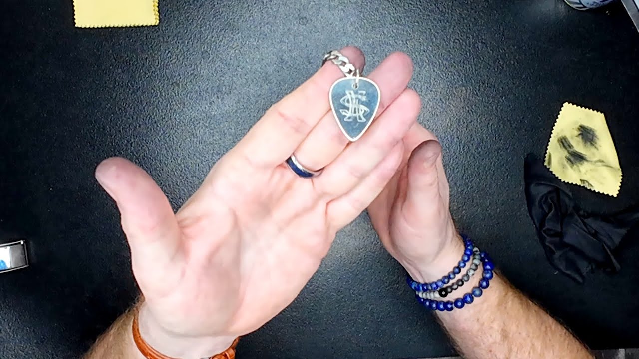 Cleaning a special silver necklace and ornament