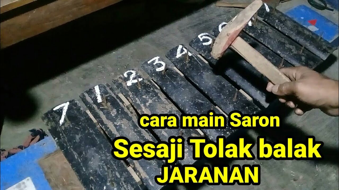 Belajar main Saron Sesaji tolak balak Jaranan Gamelan pelog.