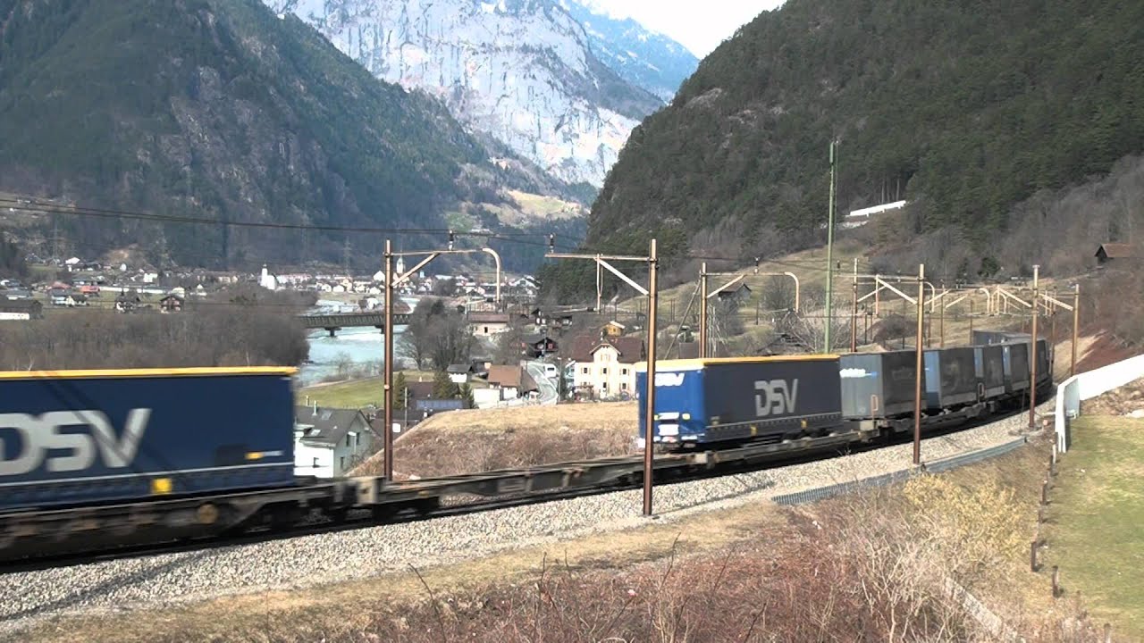 Bahnverkehr von Erstfeld bis Wassen am 3.3.12 - "Re 486 am Gotthard"