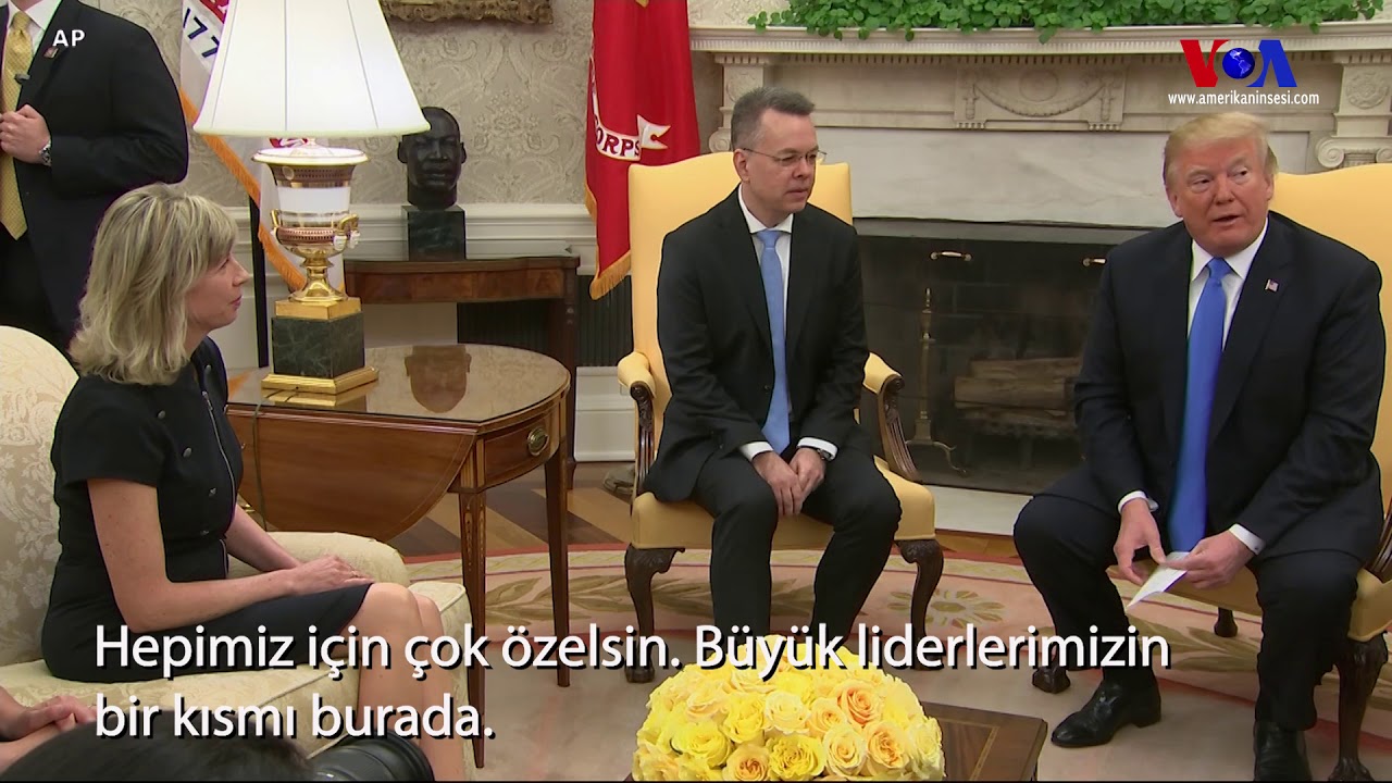 Rahip Brunson: 24 saatte T&uuml;rkiye&rsquo;deki cezaevinden Beyaz Saray&rsquo;a&hellip;
