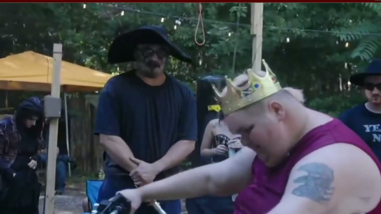 Fishtank 2.5 - Chris rides Sam Hyde's dirt bike recklessly & Jimmy shaves his back