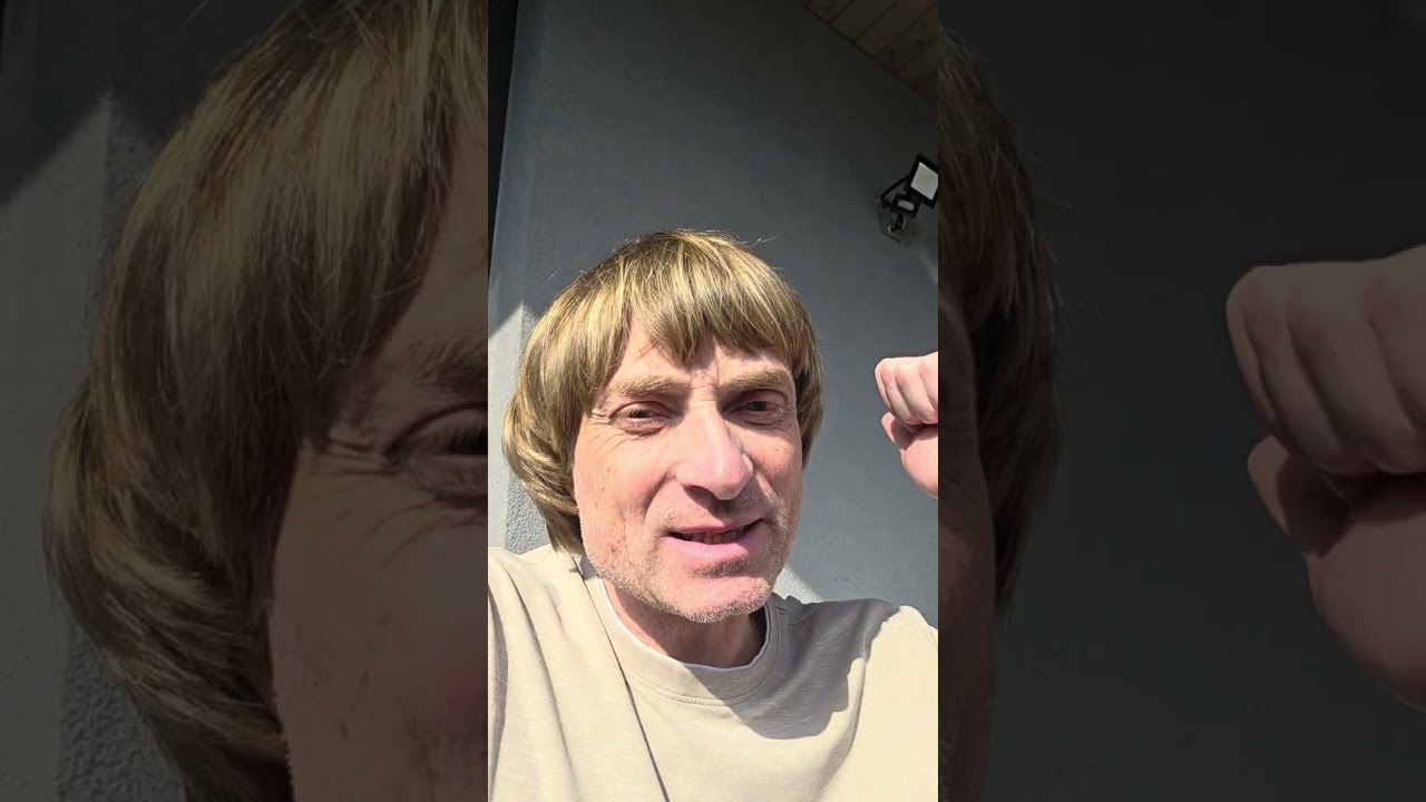 Страх вождения автомобиля это нормальное состояние. Работаем над собой и все будет хорошо.