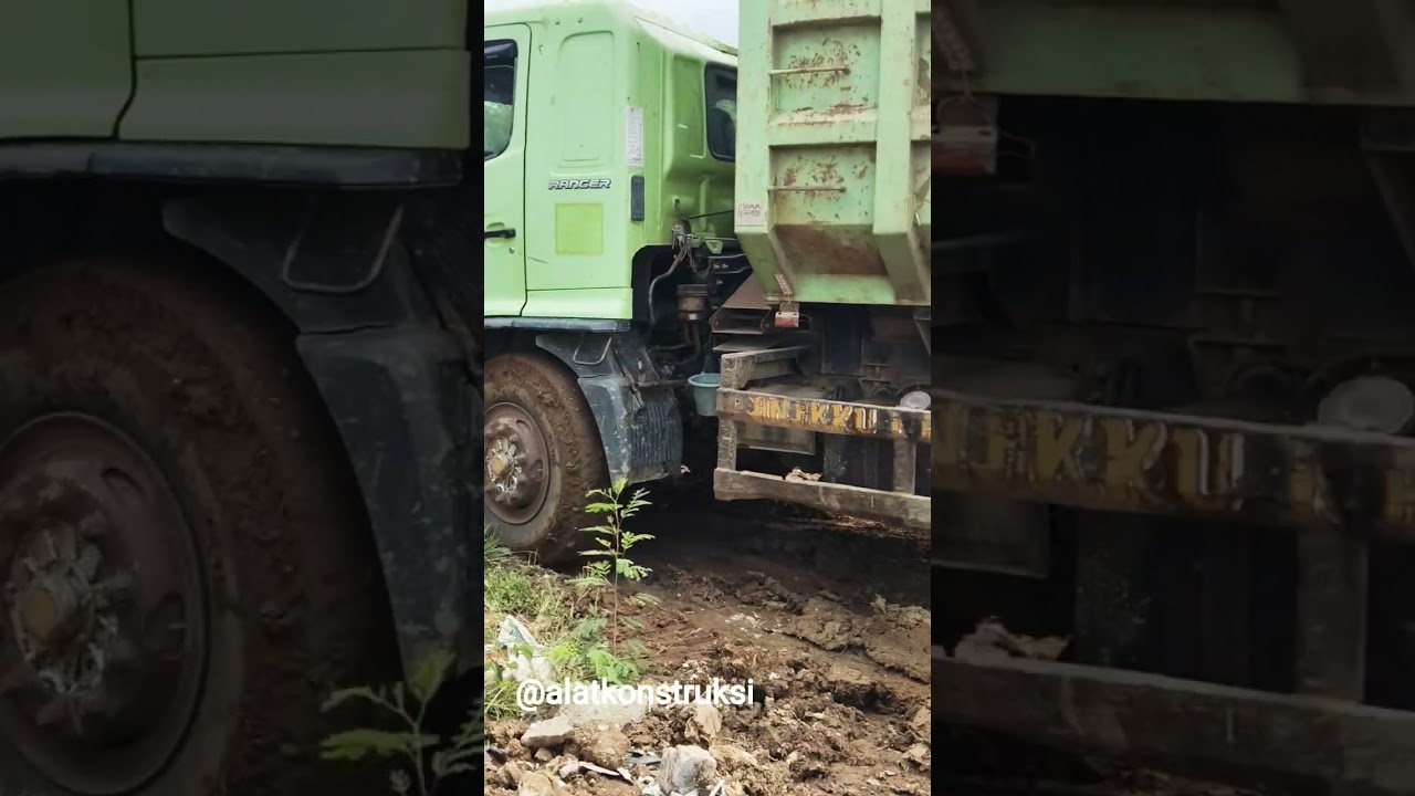 Keunggulan dump truk Hino 500&nbsp;Memiliki daya angkut besar #shorts #excavator #dumptruck