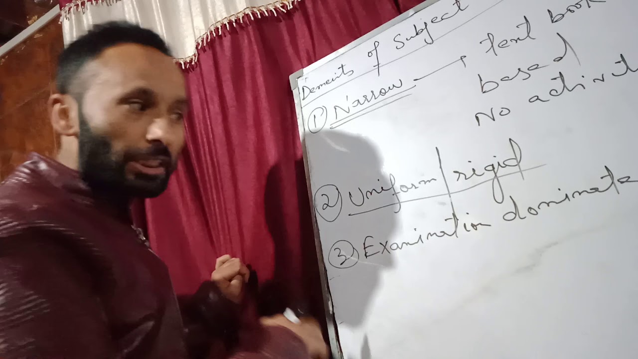 Merits/advantage and demerits/disadvantages/limitations of subject centered curriculum