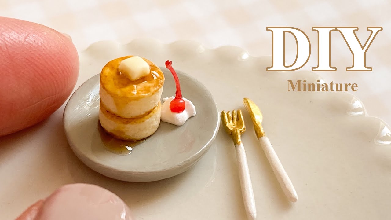 DIY | 粘土で作るミニチュアのパンケーキ | ミニチュアフード | Miniature Pancakes, plates and cutlery | Air dry clay
