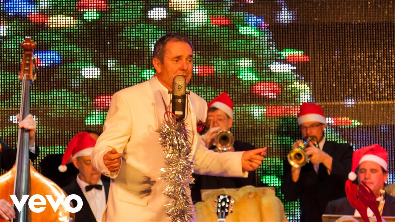 If You Want A Happy Christmas - Alan Fletcher & The Pacific Belles *Official Video*