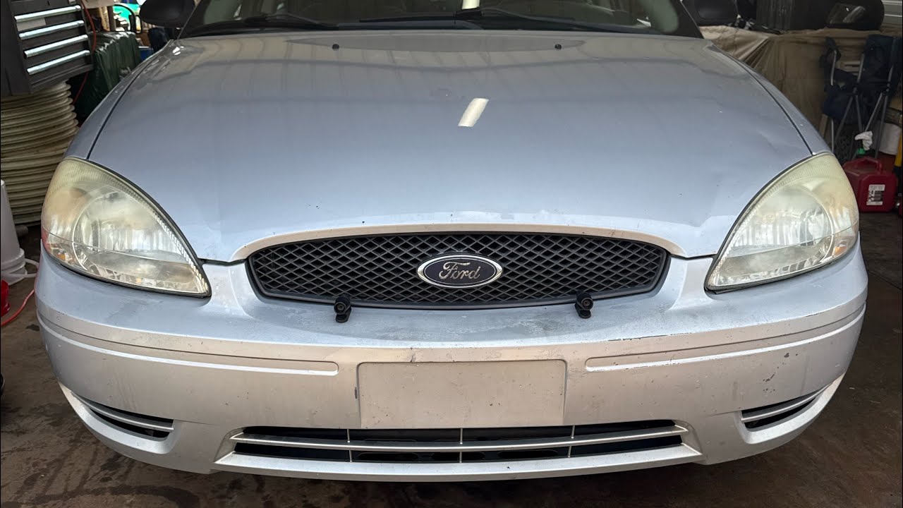 ￼2005 Ford Taurus SE power steering pump reservoir replacement 