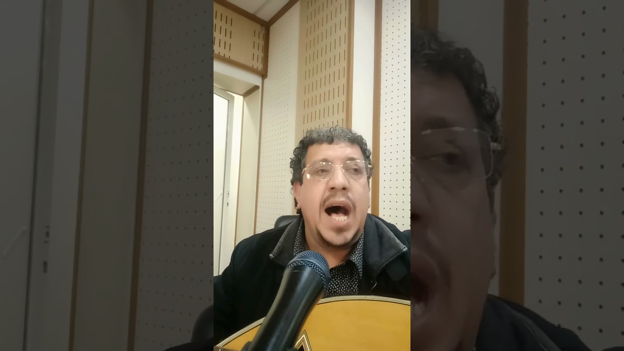 Ali bougherfa rend hommage à da Slimane Azem(Ayuliw arfed assefru)