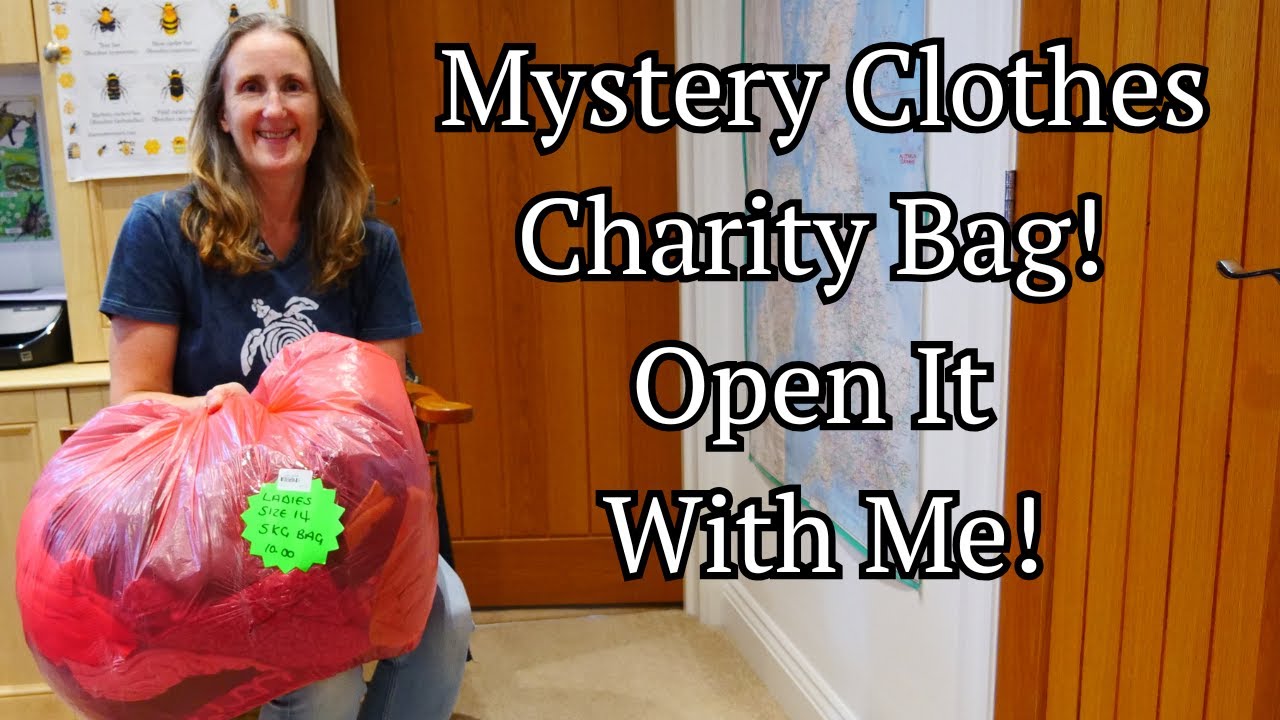 A 5kg Ladies Clothes Charity Bag For £10 | Mystery Clothes Charity Bag! | Open It With Me!