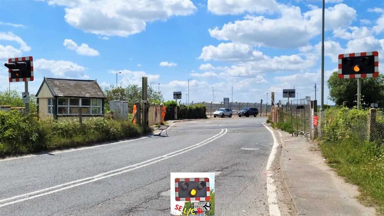 Grain Level Crossing, Kent