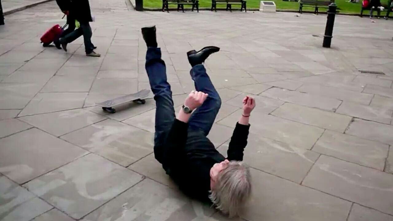 Drunk People Make You Laugh - Videos Compilation # 2