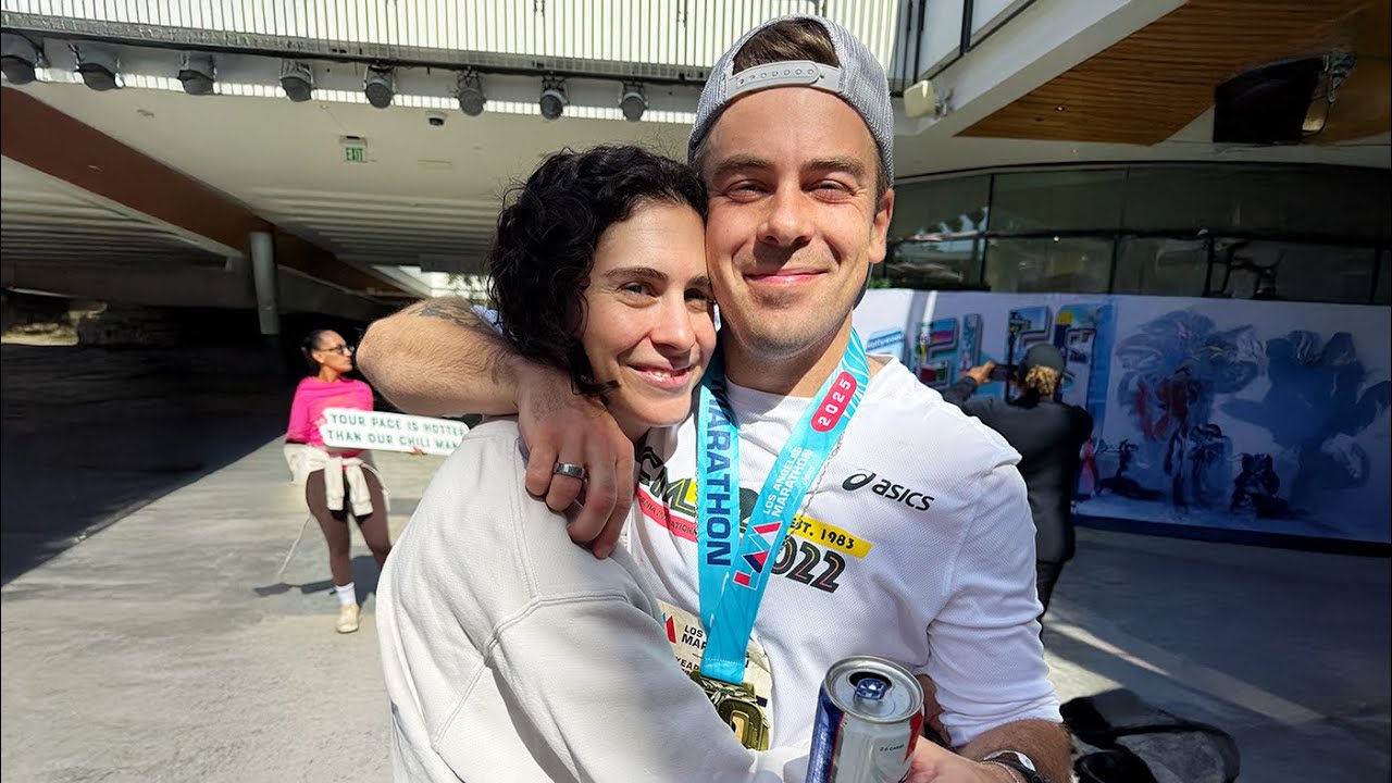 LA Marathon RACE DAY (3:29:41)