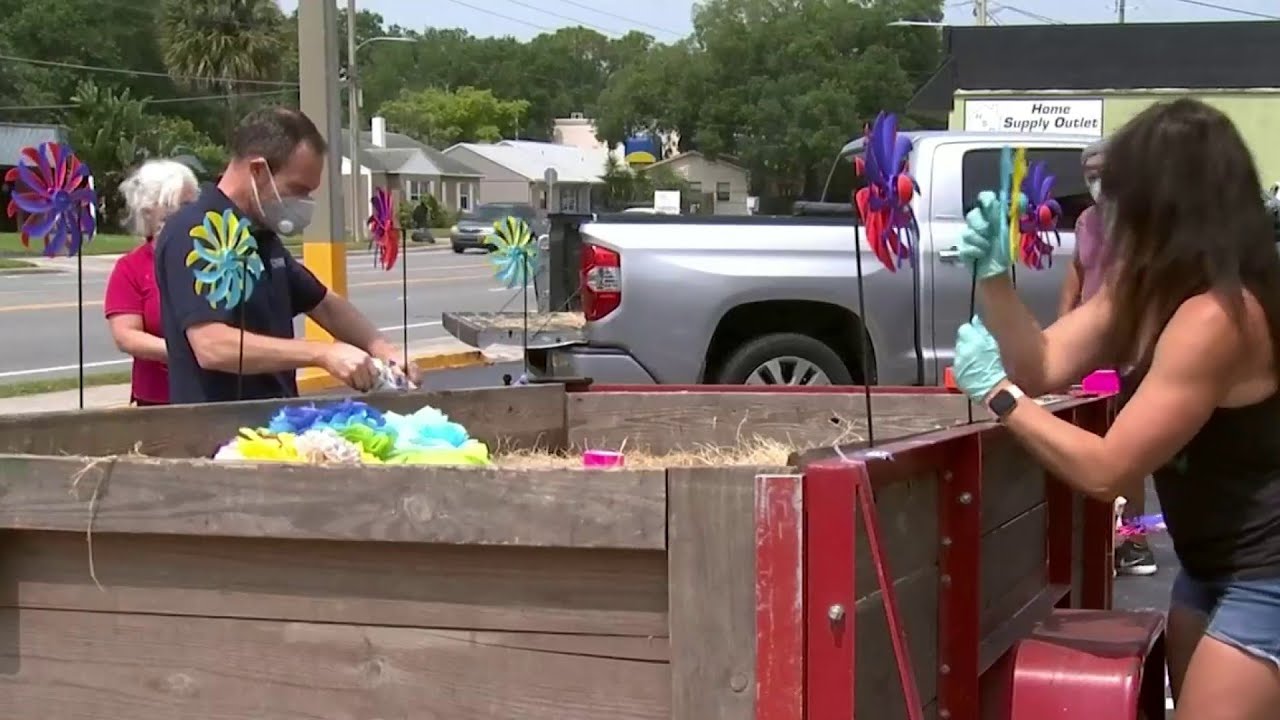 Community hosting Easter bunny parade