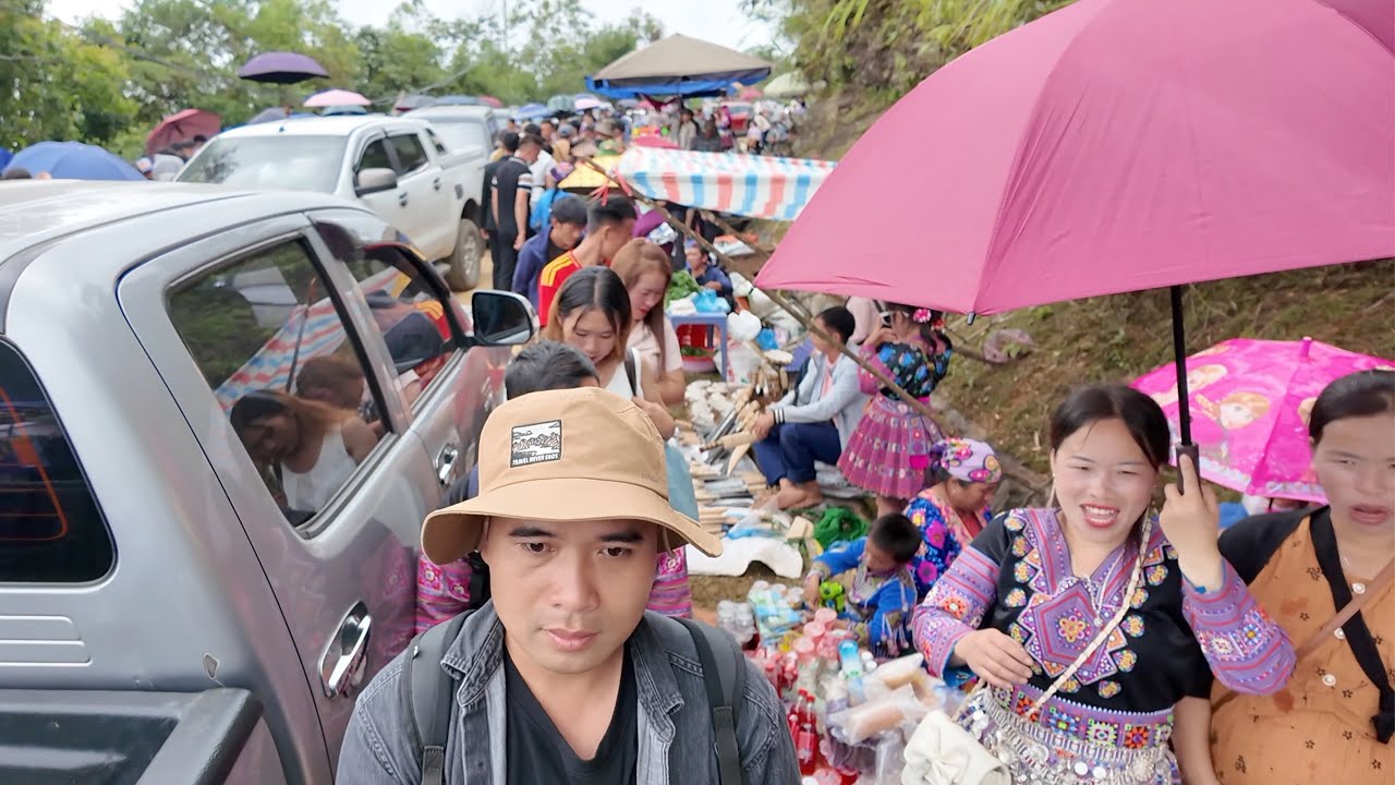 CHỢ TÌNH GIÁP BIÊN GIỚI ĐI TÌM NHỮNG CÔ GÁI SẦM NƯA LÀO CỰC XINH KÉO VỀ LÀM VỢ . PHENG PHENG VLOG