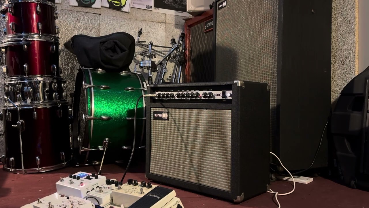 Sunn Model T Reissue T50c Combo Demo Clean, Mean and Extreme.