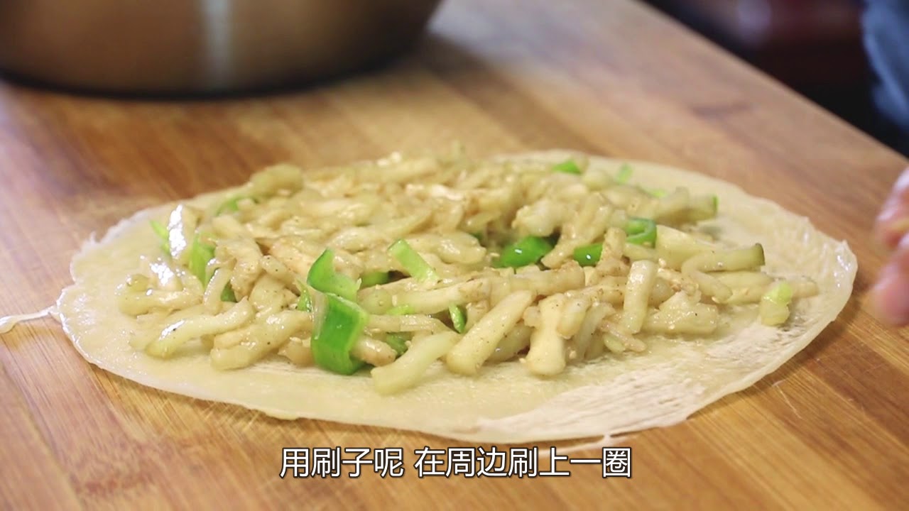 【西安李姐】最霸气的茄子菜盒做法，还是三层的，皮脆馅鲜，吃一口比肉都香！