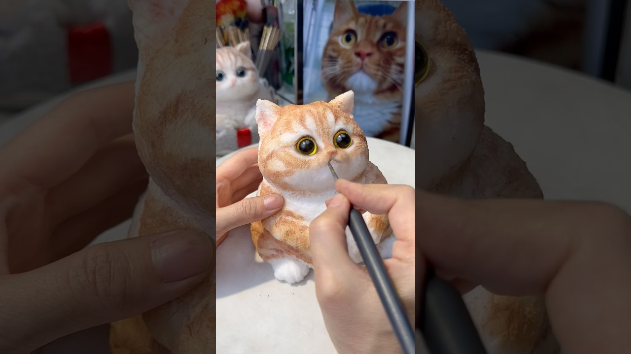 Today&rsquo;s happiness comes from squishy cat. #cat #squishylove #diyprojects #cute #squishy #cutestuff