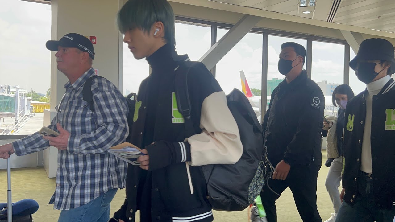 #Kpop NCT DREAM ARRIVAL AT NAIA 1 #mark #renjun #jeno #haechan #jaemin #jisung #nctdream