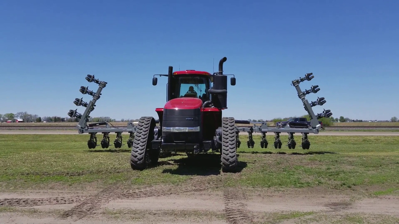 Hiniker 24 Row Cultivator