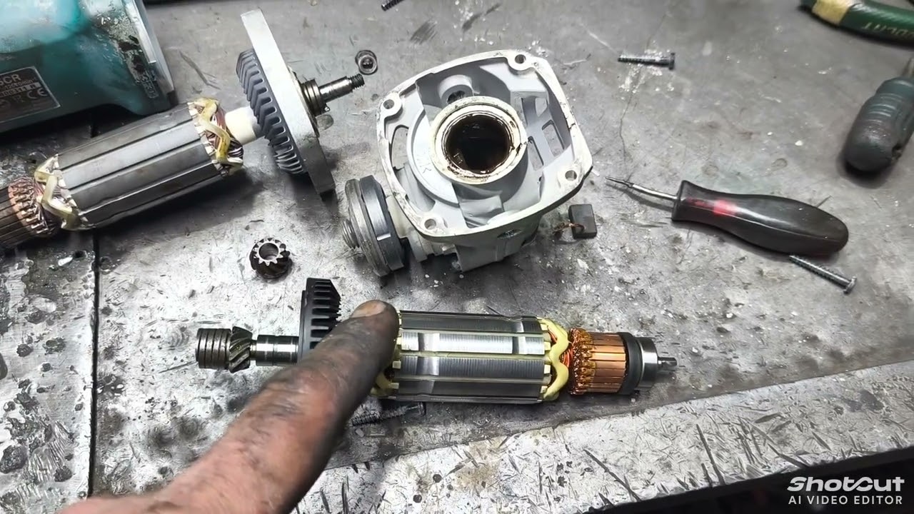 Makita 9565 CV двигатель работает диск не крутится 