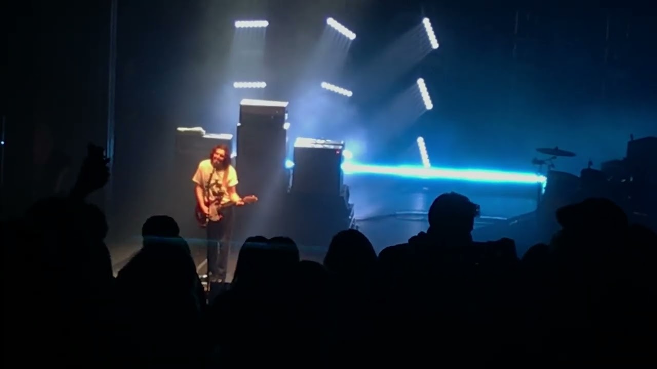 So Tired - Hockey Dad live @ The Enmore Theatre