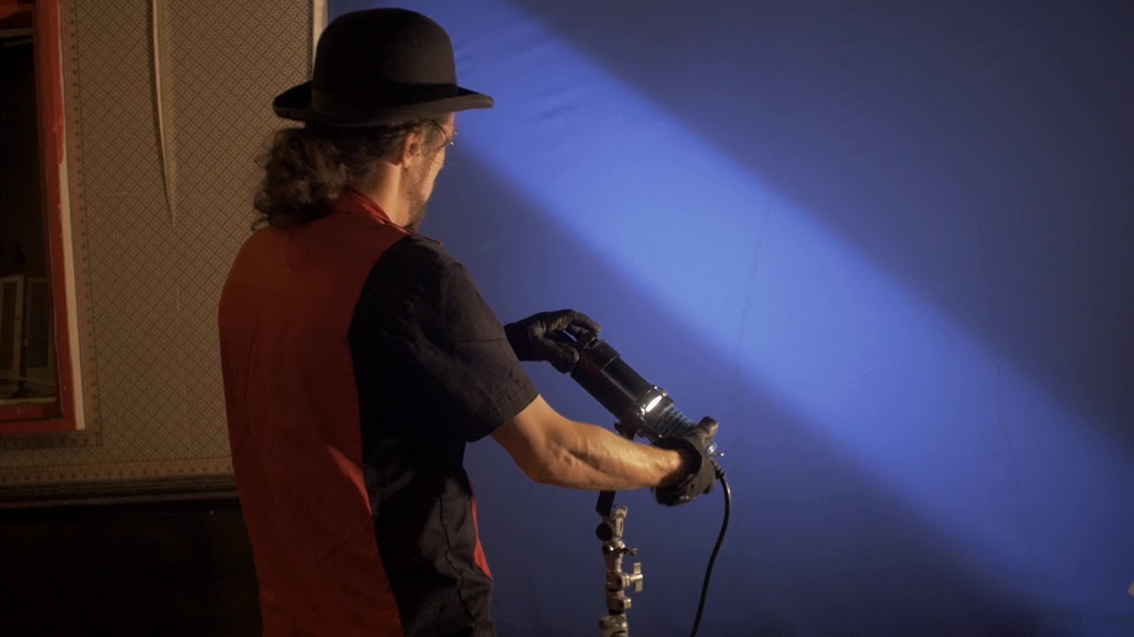 Arri 200w Pocket Par with Lighthouse Shutter Assembly - Demonstration