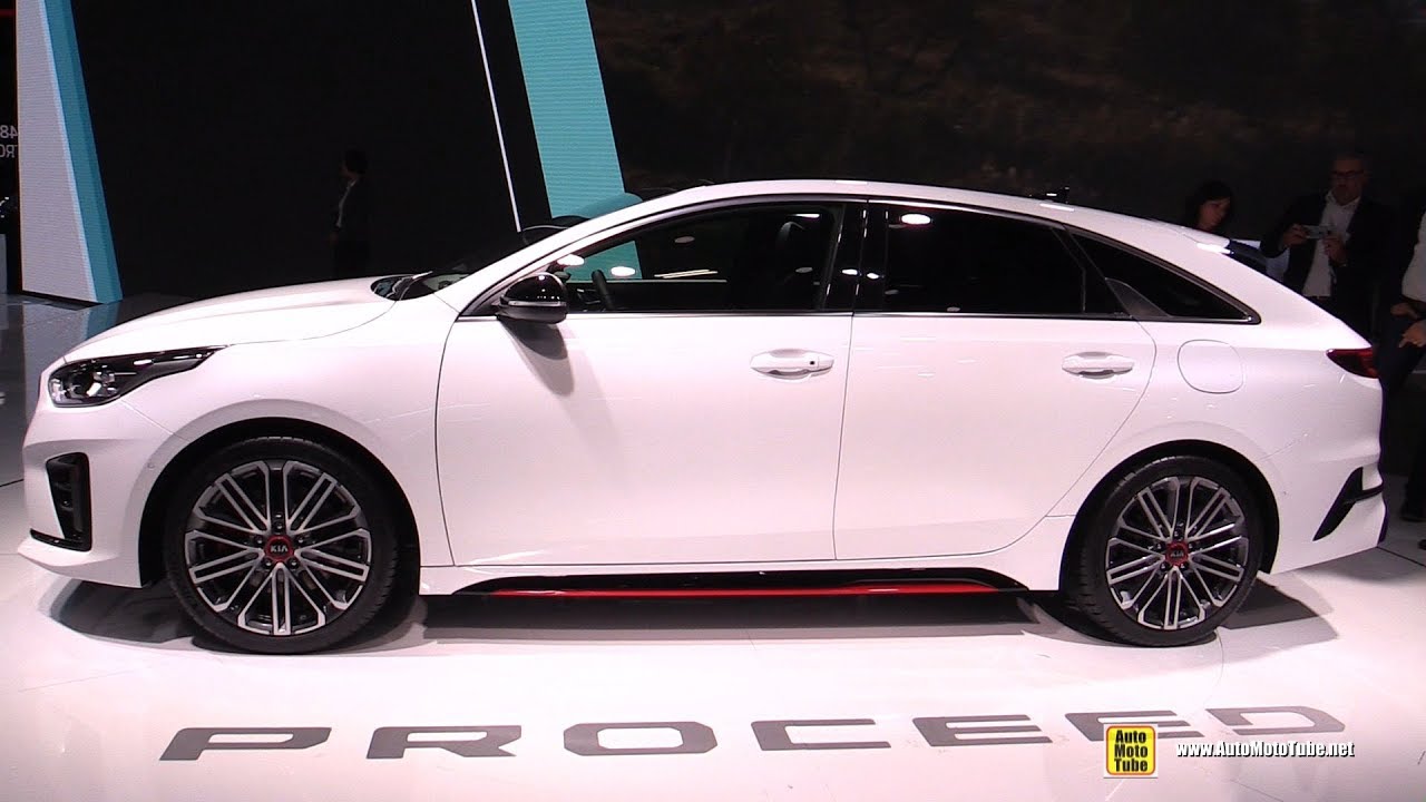 2019 KIA ProCeed - Exterior and Interior Walkaround - Debut at 2018 Paris Motor Show