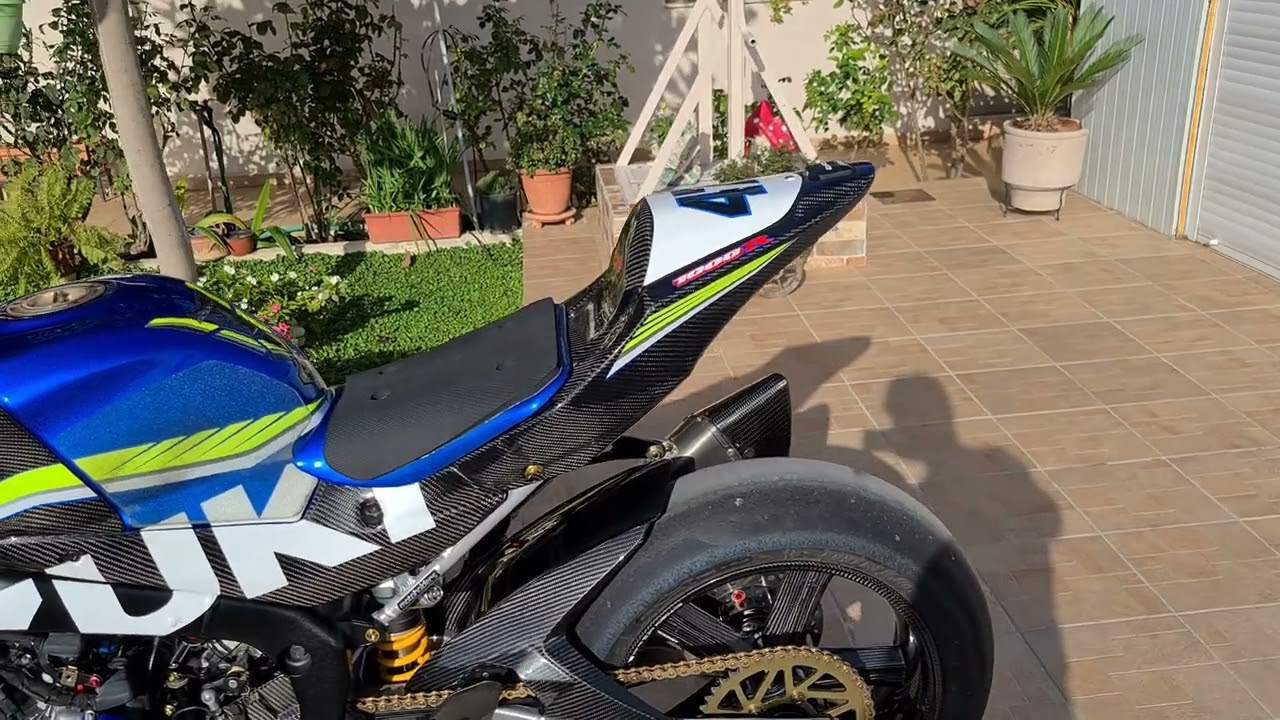 Jimκ7 Suzuki GSXR 1000 2017 Episode 18 (Part 1) Suter Swingarm & Yoshimura System SBK