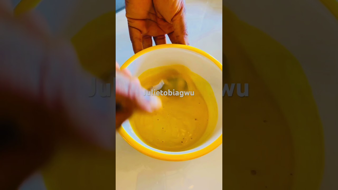 How to make the best immune boosting pap using ginger & turmeric juice with a pinch of black pepper