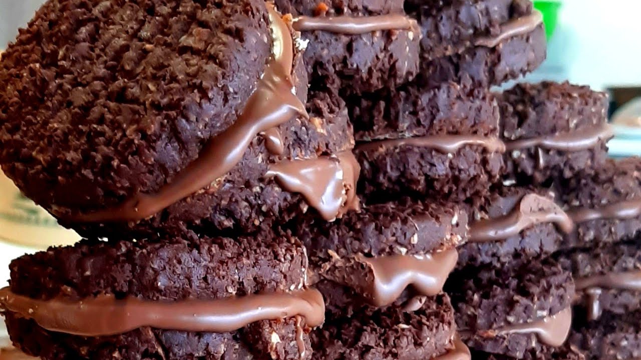 Easy chocolate biscuit Recipes / Romany Creams / Cape Malay / Cape Town.