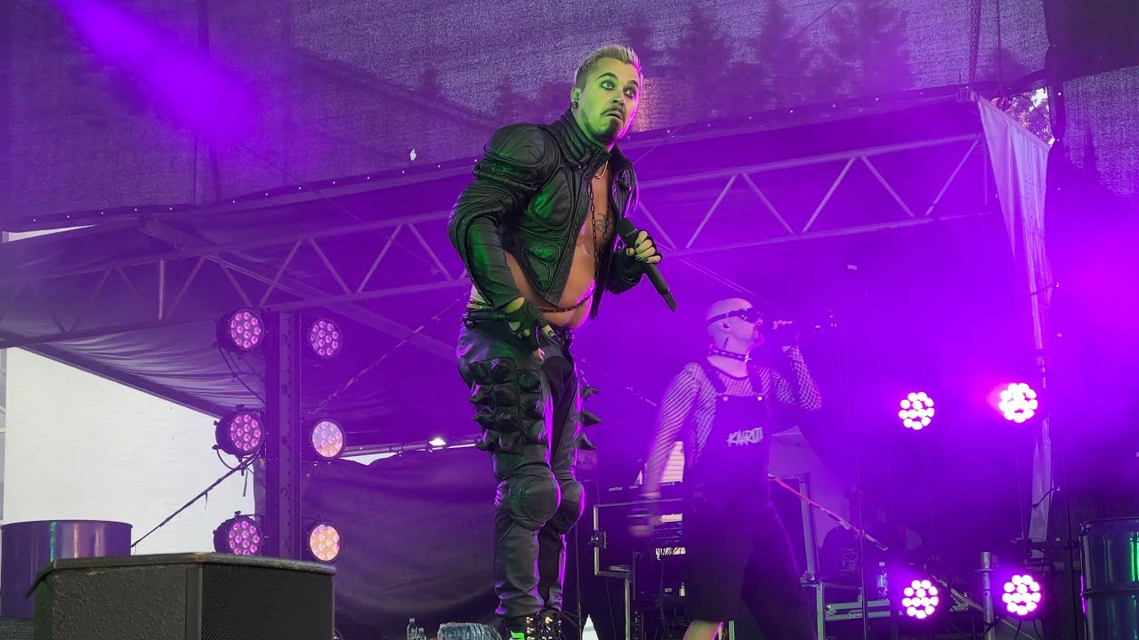 Käärijä - ROCK ROCK (Daun Lou Remix) (Live) - Turun Terassikesä 14.8.2024 Turku