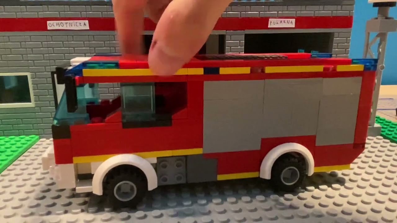 Mój pierwszy taki projekt lego!!! strażnica OSP