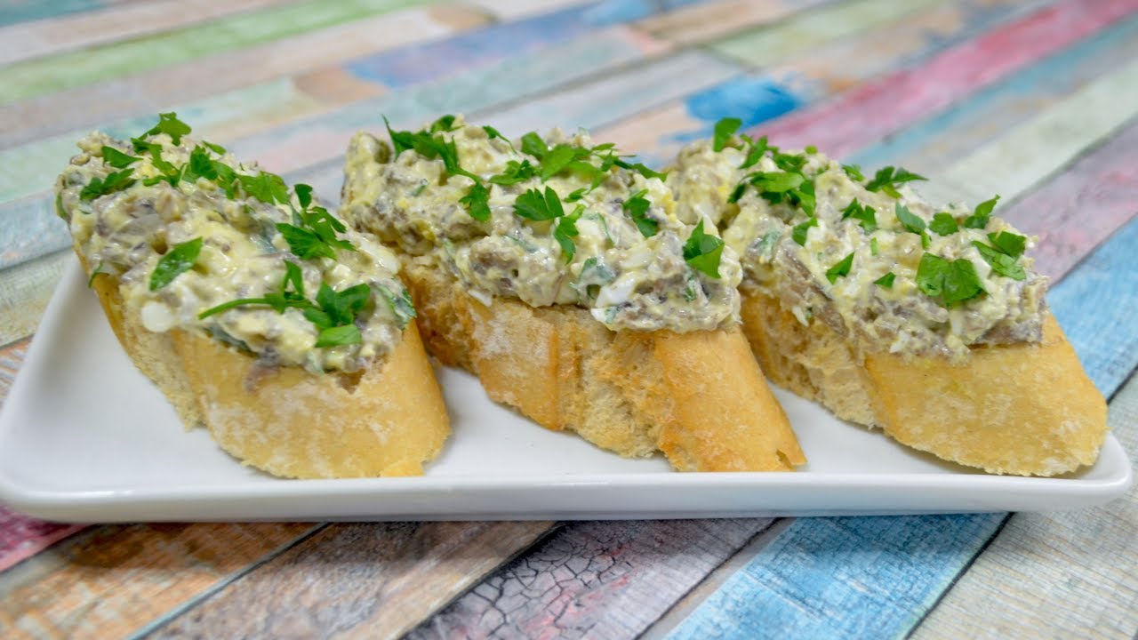 Prosta pasta pieczarkowa. Idealna do pieczywa. Najsmaczniejsze pasta, jaką kiedykolwiek jadłam!