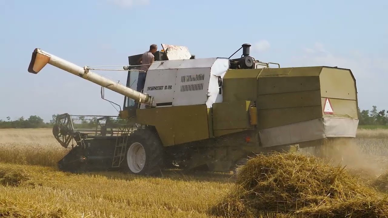 Kombajn E512