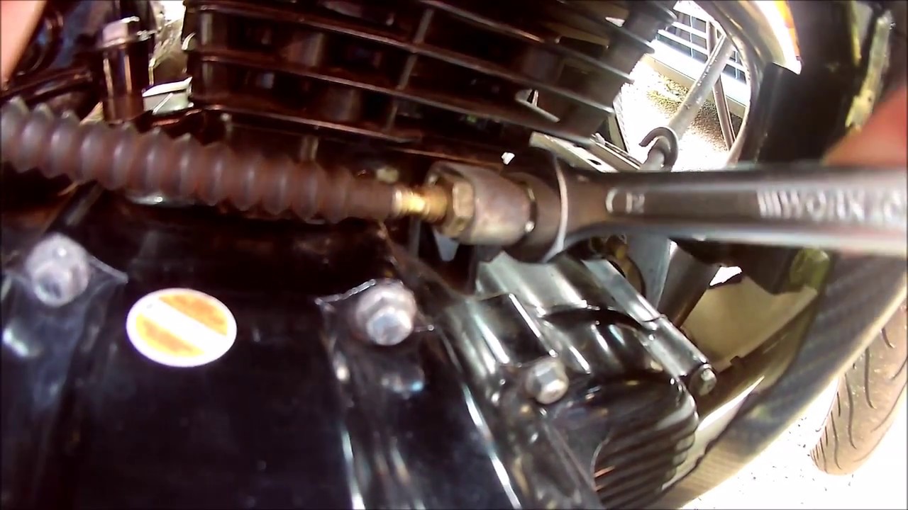 Adjusting / tightening clutch cable. Routine maintenance. Lexmoto XTRS.