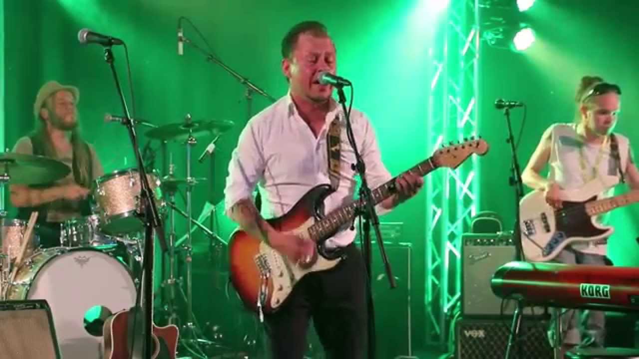 Sami Saari - Se ei riitä - Jokamiehen Festivaali 2015, Tampere