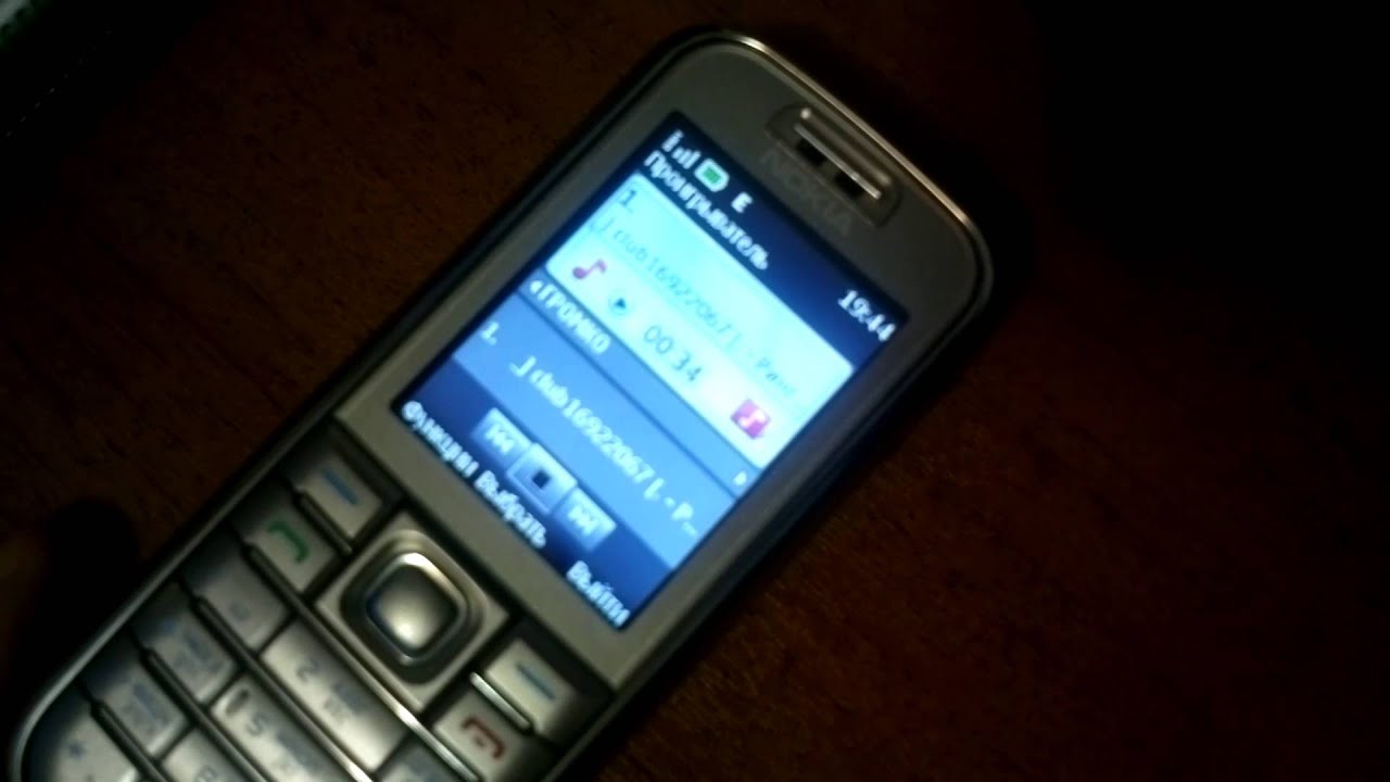 Nokia 6233  vs motorola e398