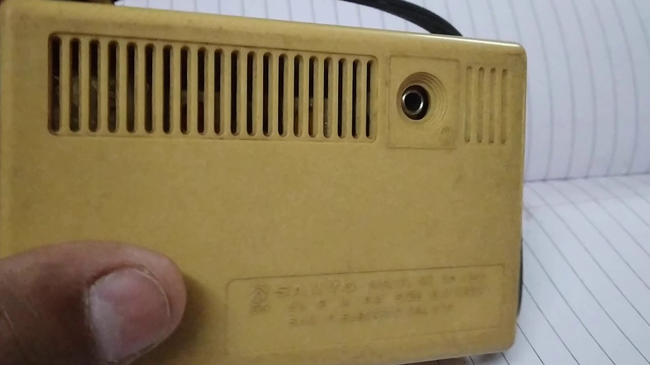 Sanyo RP 1250 VINTAGE Radio