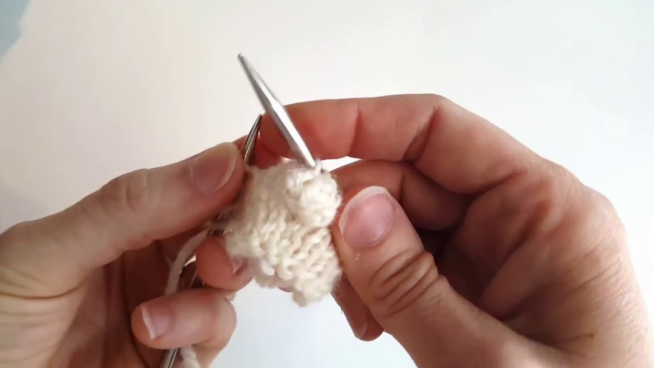 How to Knit a Bobble