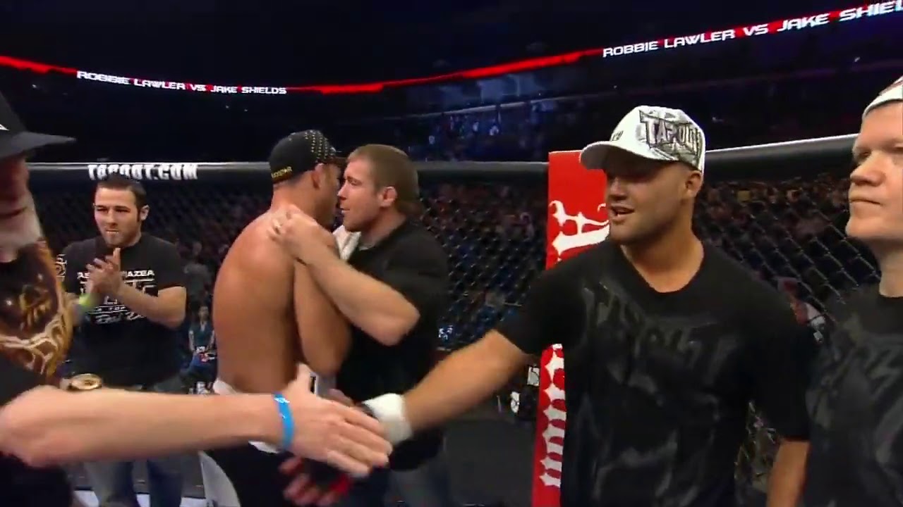 Robbie Lawler vs Jake Shields -  Strikeforce