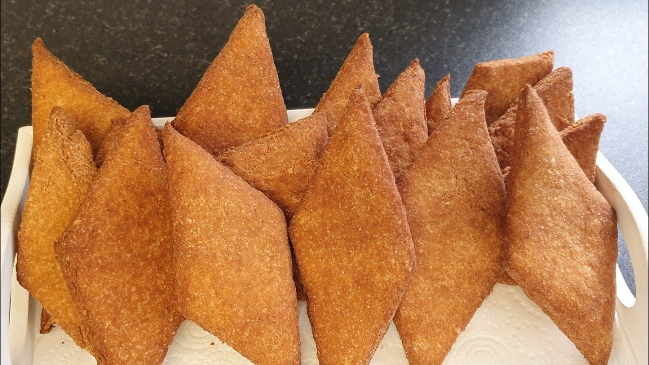 Как приготовить оригинальный ганский поллу (кокосовую закуску)