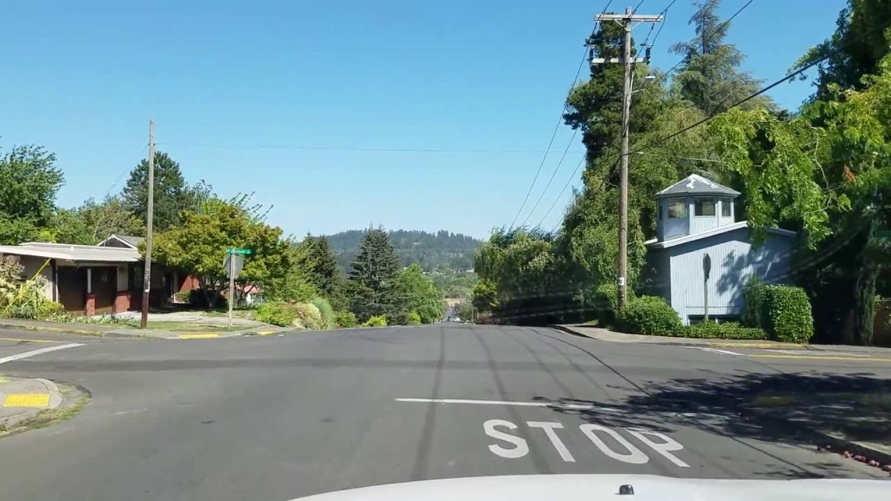 Driving in Eugene Oregon: East side of College Hill