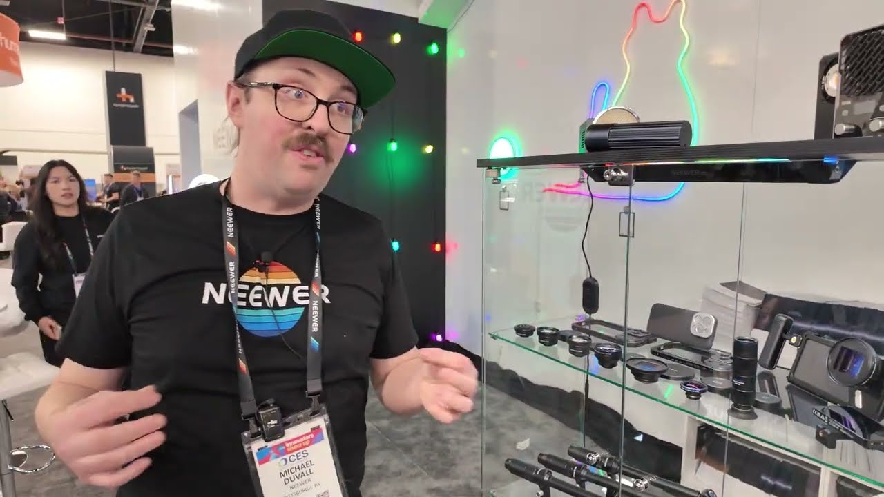 Neewer studio lighting: 600W/1200W bi-color COB, Fresnel, weather-sealed AS1200, teleprompter