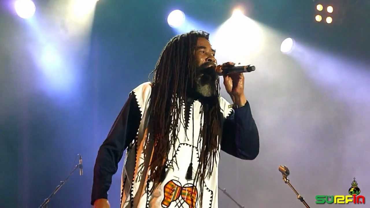 Twinkle Brothers - Never Get Burn - Free Africa - Garance Reggae Festival 2011