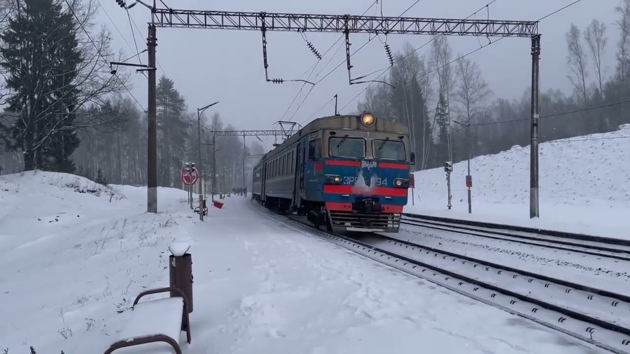 ЭР9Т-694 на о.п. Садовый