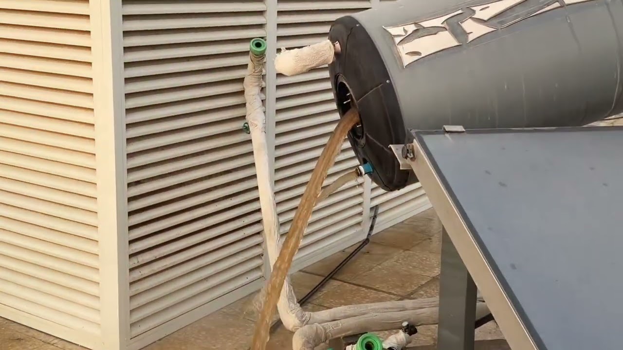Solar Water Heater Cleaning Service | Ariston Italy | HOME DELUXE 