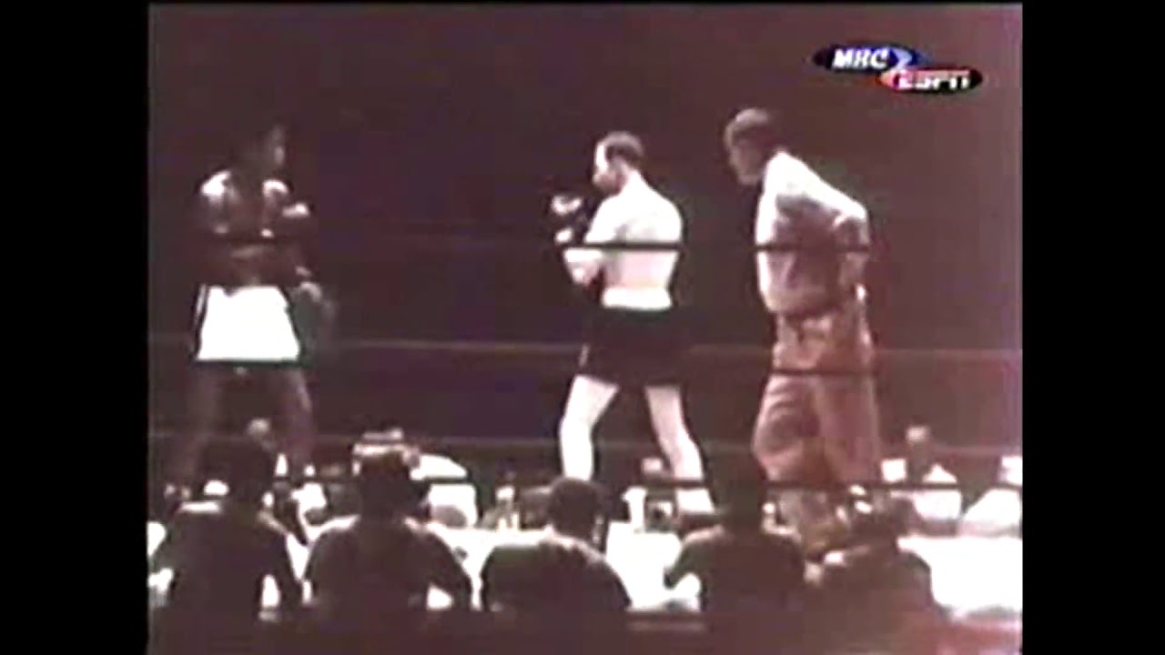 Sugar Ray Robinson vs Charley Fusari