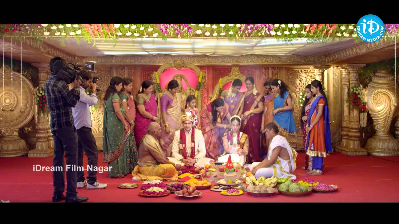 Bheemavaram Bullodu Movie Promotional Song - Sunil - Esther