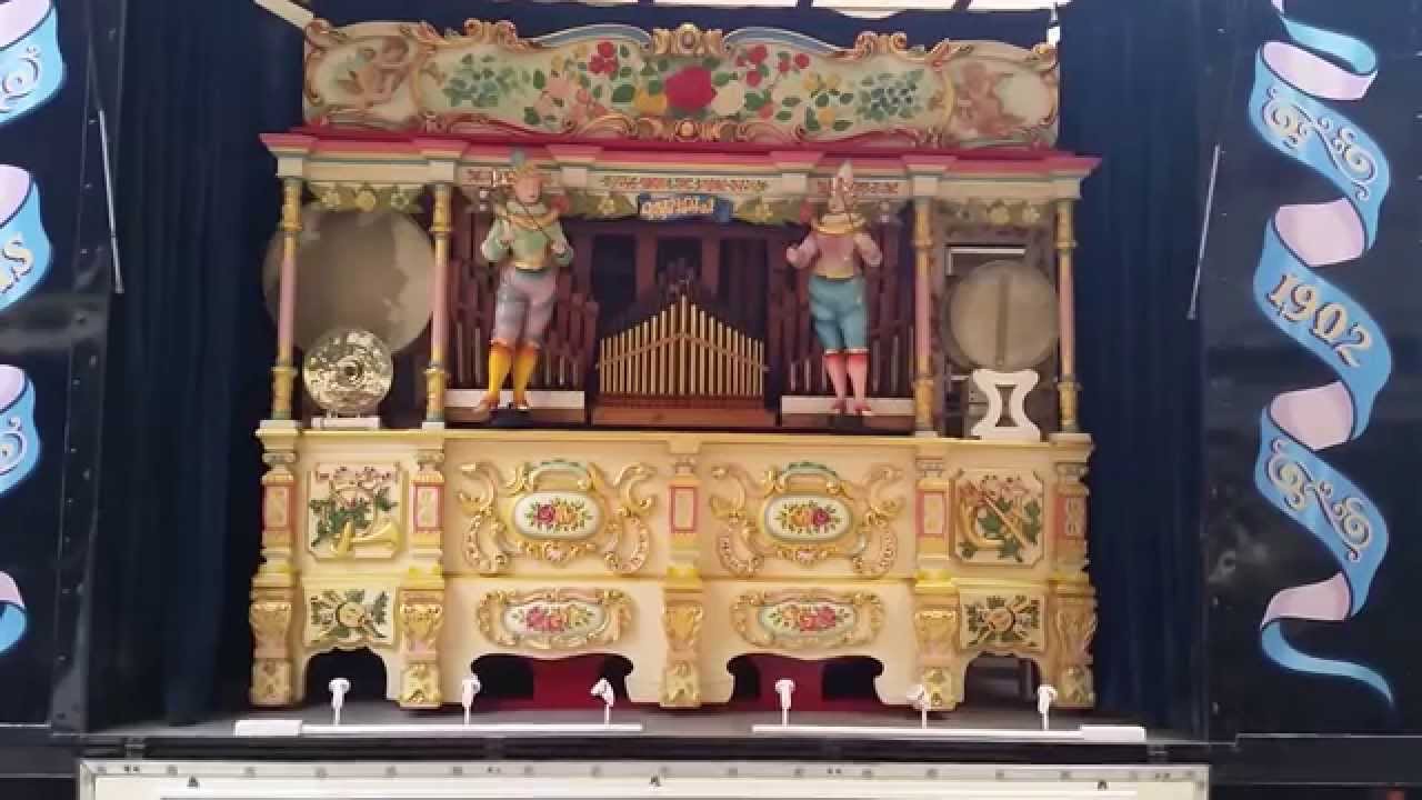 65 Key Gavioli Fairground Organ plays 